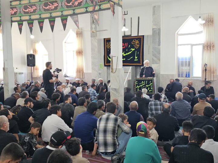 تصاویر/ مراسم عزاداری حضرت اباعبدالله الحسین (ع) در روستای گیلکلو، بخش سریش‌آباد