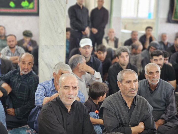 تصاویر/ مراسم عزاداری حضرت اباعبدالله الحسین (ع) در روستای گیلکلو، بخش سریش‌آباد