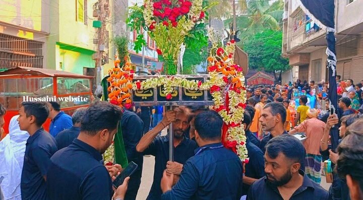 تصاویر/ برگزاری باشکوه دسته عزاداری ماه محرم با حضور پرشور سوگواران میرپور بنگلادش