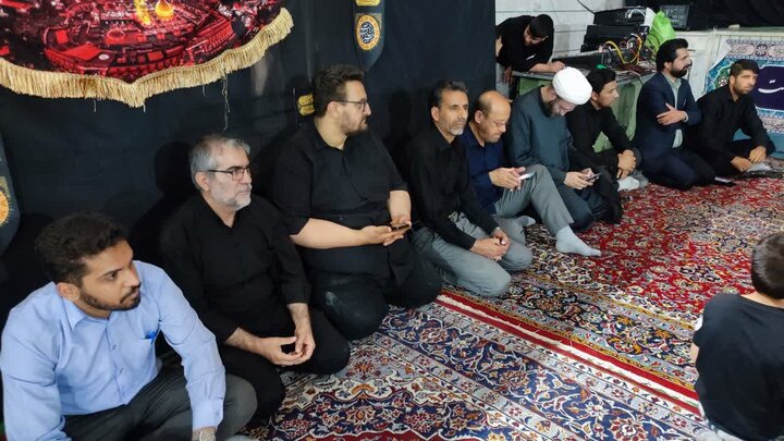 تصاویر/برگزاری همایش احلی من العسل در الیگودرز
