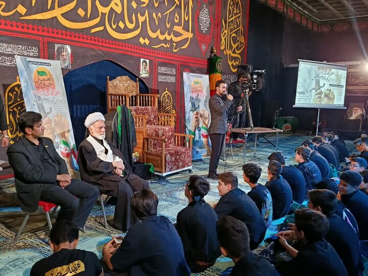 اس سال کا محرم رہبرِ انقلاب کی شہادت کے باعث ایک منفرد رنگ و بو لیے ہوئے ہے: آیت اللہ دری نجف آبادی