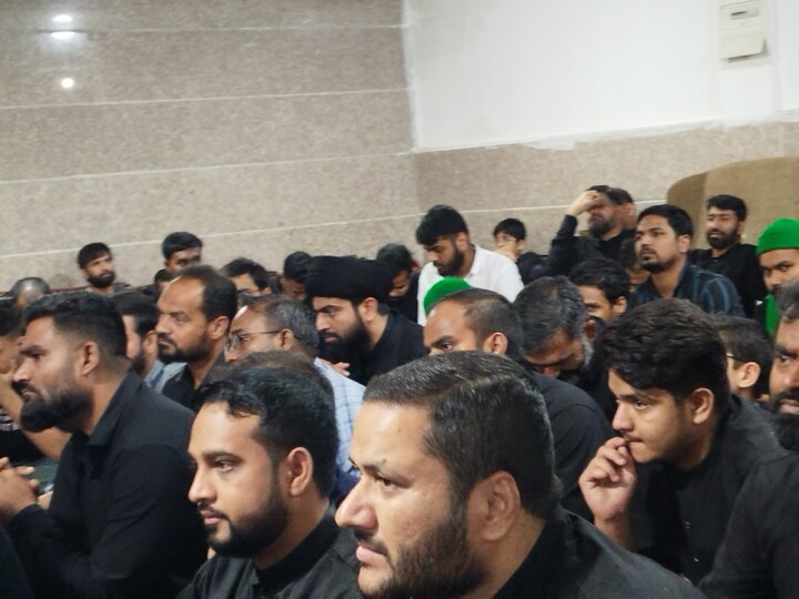 تصاویر/ برگزاری مراسم دههٔ محرم به همت مجمع علمای و طلاب هند در قم مقدس
