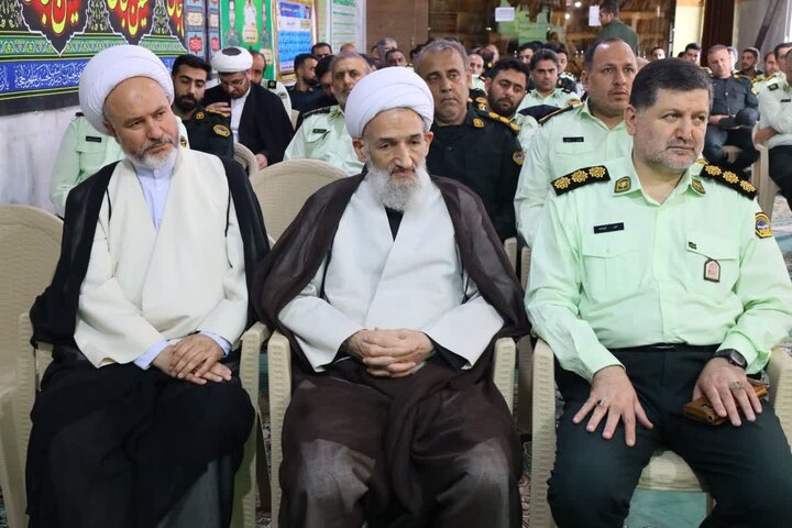 تصاویر/ حضور حجت الاسلام و المسلمین محمدی لائینی در مراسم عزاداری حسینی فرماندهی انتظامی ساری