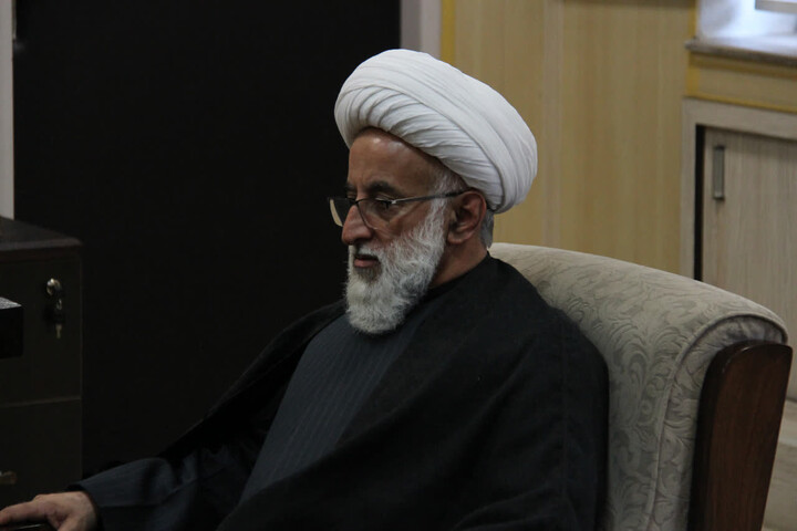 تصاویر / دیدار حجت الاسلام والمسلمین حسین ردایی با مدیر کل اوقاف و امور خیریه استان آذربایجان شرقی