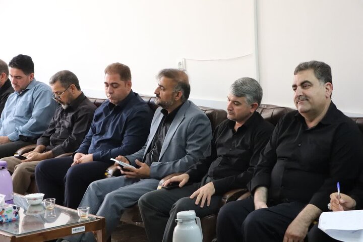 تصاویر/جلسه هماهنگی برگزاری مراسمات تاسوعا و عاشورا در مهران