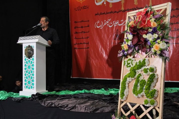 تصاویر / ویژه برنامه «احلی من العسل» ویژه نوجوانان در حرم حضرت علی بن جعفر(ع) قم