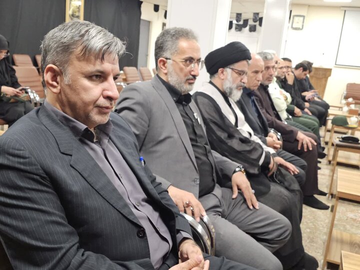 تصاویر/برگزاری ستاد استانی برگزاری مراسمات تشییع امام شهید در کردستان
