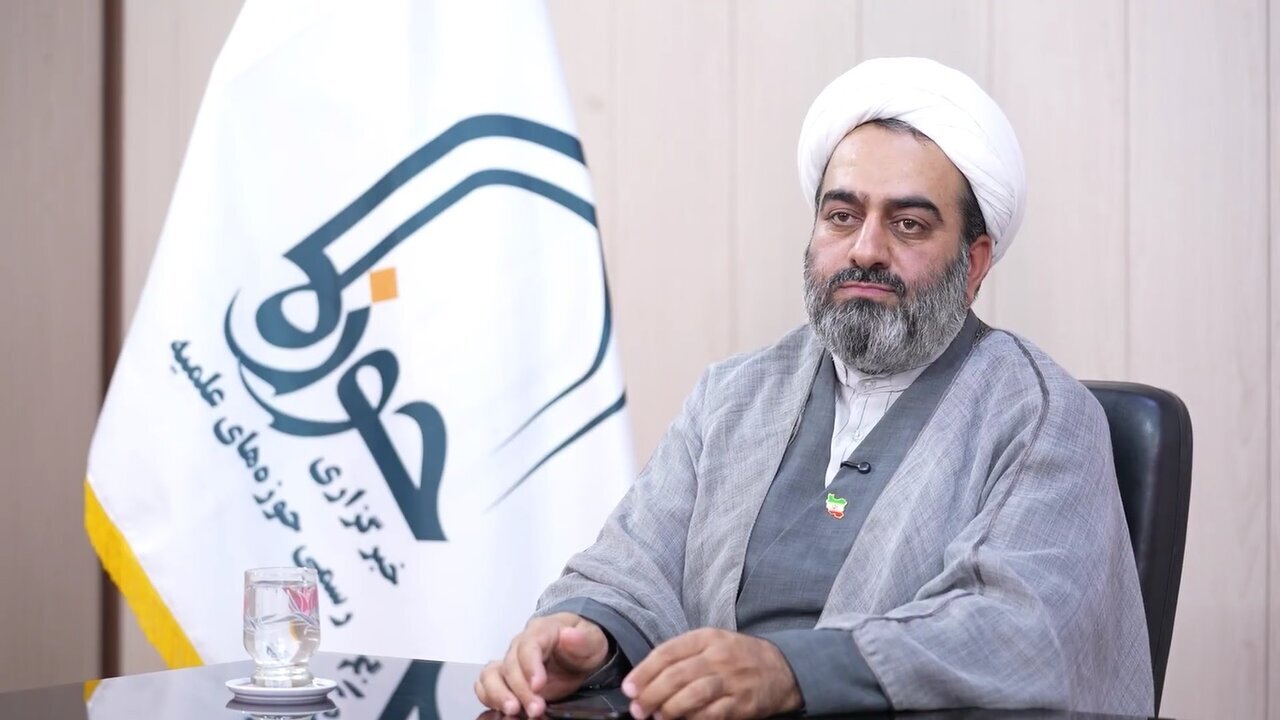 مکتب حضرت روح الله و امام شهید چگونه معادلات قدرت را تغییر داد؟ / «نه ظلم می‌کنیم، نه زیر بار ظلم می‌رویم»؛ اصل راهبردی در حکمرانی انقلاب