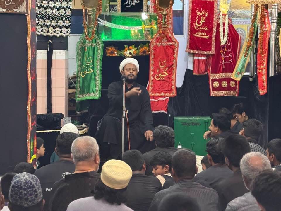 ঢাকার বড় কাঁটারা ওয়াকফ ইমামবাড়ায় ৫ম মহররমের মজলিস অনুষ্ঠিত | ছবি