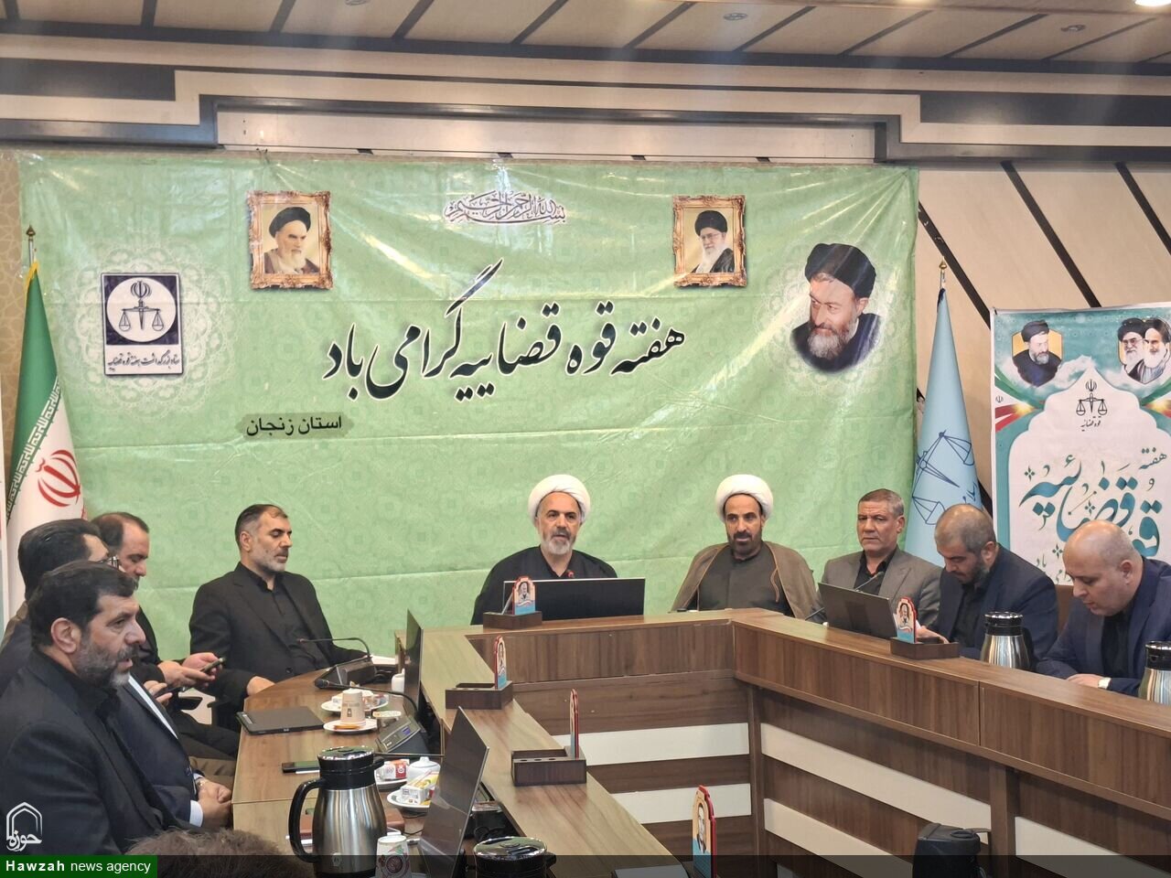 رسانه های خارجی عامل یأس و ناامیدی جوانان؛ جهاد تبیین راه مقابله است