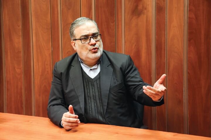 نهضت عاشورا عامل بیداری جهانی و شکل‌گیری گفتمان مقاومت است