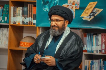 استفاده از قالب‌های گفت‌وگومحور، راه کاهش فاصله میان مردم و مسئولان است/ برنامه‌های غیررسمی، تصویر واقعی‌تری از مسئولان ارائه می‌دهند