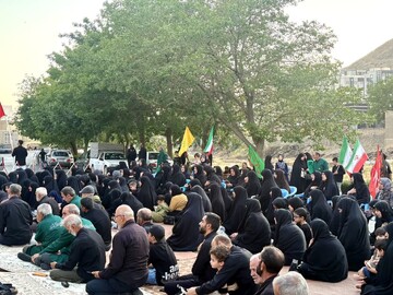 تصاویر/ دومین روز از محفل روضه و گرامیداشت شهدای جنگ رمضان در اراک