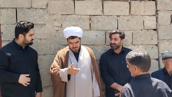 تصاویر/ حضور امام جمعه شهرستان باروق در روستای زارنجی