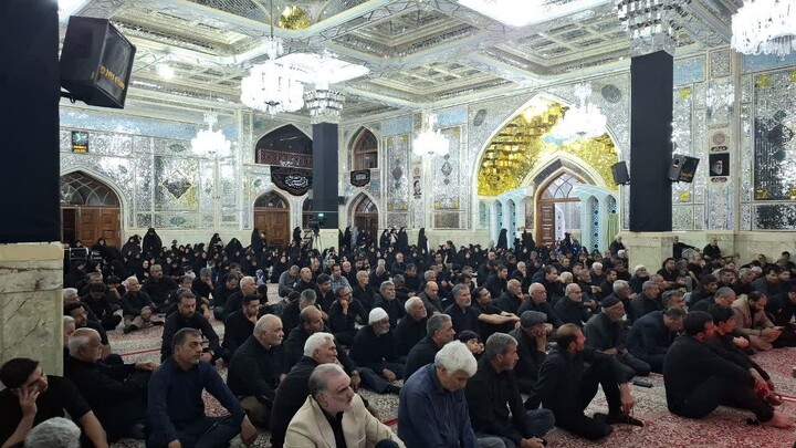 شب هفتم محرم در حرم مطهر امامزاده حسین بن موسی الکاظم(ع) در طبس