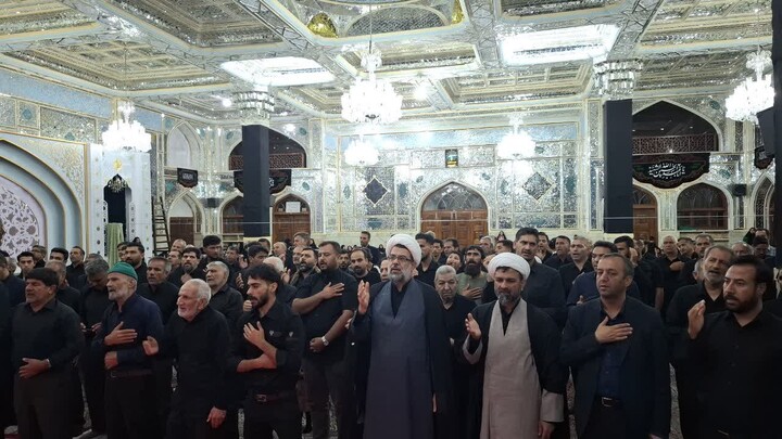 تصاویر| شب ششم محرم در حرم مطهر امامزاده حسین بن شب هفتم محرم در حرم مطهر امامزاده حسین بن موسی الکاظم(ع) در طبسالکاظم(ع) در طبس