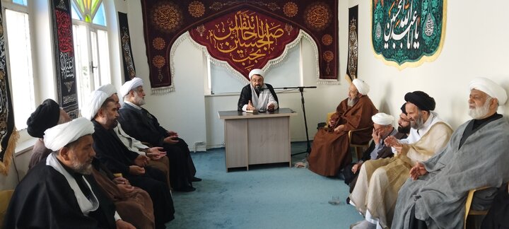 تصاویر/ مراسم سوگواری شهادت امام حسین(ع) در دفتر آیت الله العظمی جوادی آملی