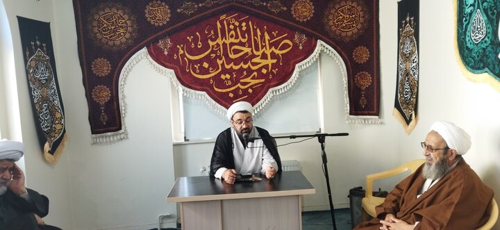 تصاویر/ مراسم سوگواری شهادت امام حسین(ع) در دفتر آیت الله العظمی جوادی آملی