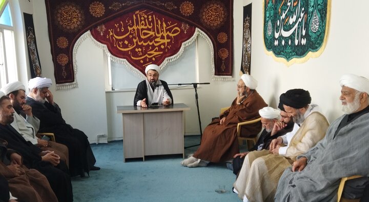 تصاویر/ مراسم سوگواری شهادت امام حسین(ع) در دفتر آیت الله العظمی جوادی آملی