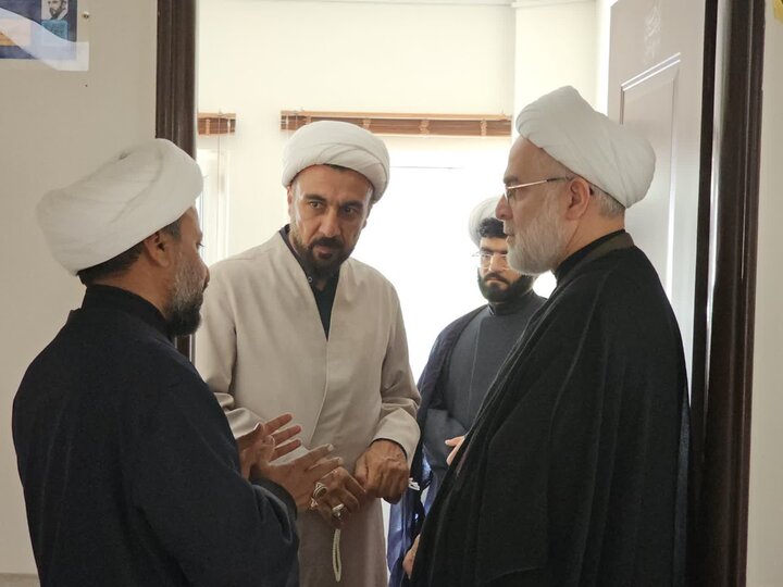 تصاویر/بازدید نماینده ولی‌فقیه در استان از اداره‌کل تبلیغات اسلامی کردستان