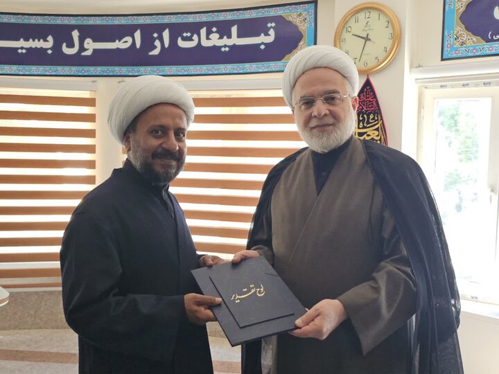 تصاویر/بازدید نماینده ولی‌فقیه در استان از اداره‌کل تبلیغات اسلامی کردستان