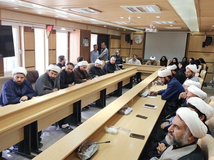تصاویر/بازدید نماینده ولی‌فقیه در استان از اداره‌کل تبلیغات اسلامی کردستان