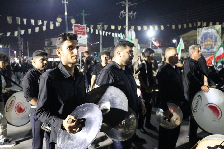 تصاویر/زنجیرزنی شب هفتم محرم در دیّر