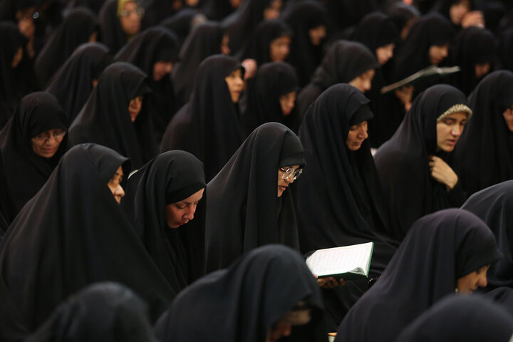 گرامی‌داشت شهدای مظلوم لبنان در محفل عزاداری بانوان حرم بانوی کرامت