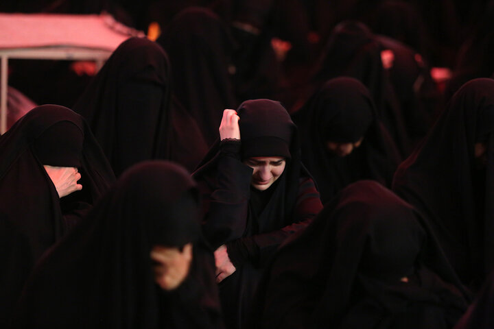 گرامی‌داشت شهدای مظلوم لبنان در محفل عزاداری بانوان حرم بانوی کرامت