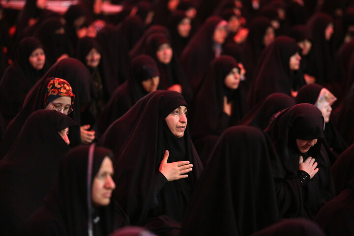 گرامی‌داشت شهدای مظلوم لبنان در محفل عزاداری بانوان حرم بانوی کرامت