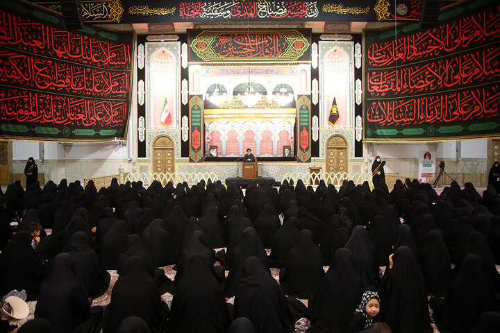 گرامی‌داشت شهدای مظلوم لبنان در محفل عزاداری بانوان حرم بانوی کرامت
