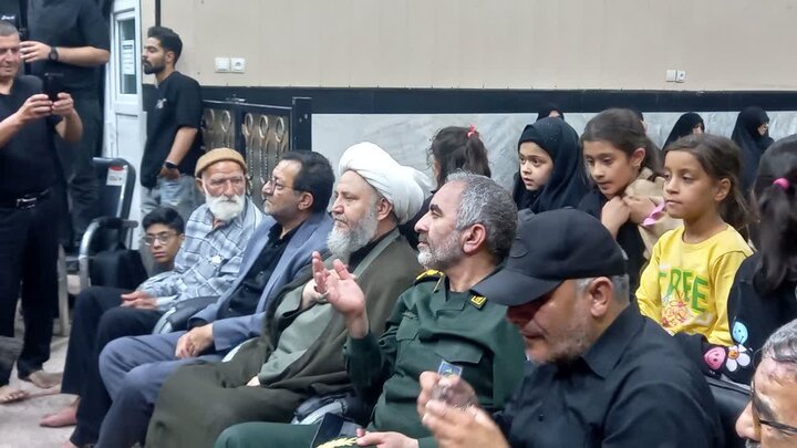 تصاویر/ حضور امام جمعه آران و بیدگل درجمع عزاداران حسینی