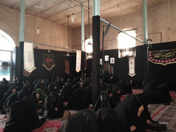تصاویر/مراسم عزاداری دهه محرم در مدارس علمیه خواهران لرستان