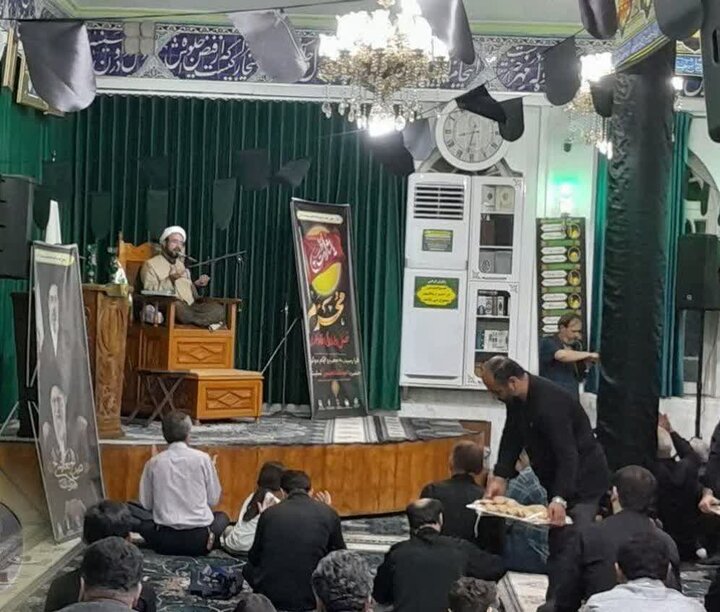 تصاویر/  عزای حسینی در بقعه متبرکه امامزاده ابراهیم (ع) شهرستان آمل