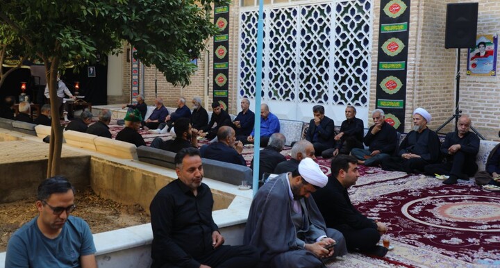 تصاویر/ هفتمین روز مجلس عزاداری محرم حوزه علمیه استان یزد برگزار شد