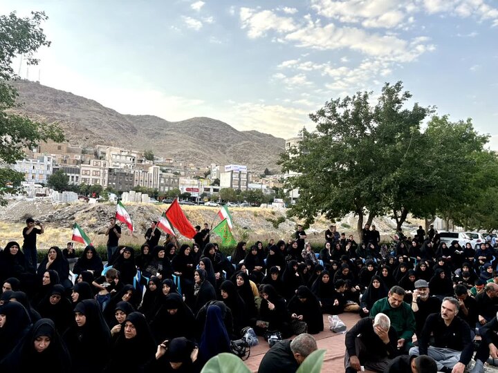 تصاویر/ دومین روز از محفل روضه و گرامیداشت شهدای جنگ رمضان در اراک