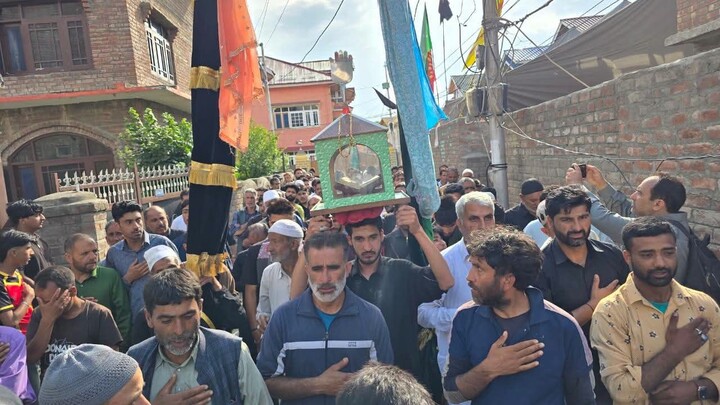 تصاویر/ راہنمائی عزاداران سیدالشهدا در جامو و کشمیر