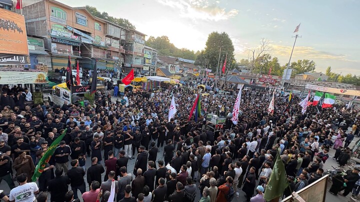 تصاویر/ راہنمائی عزاداران سیدالشهدا در جامو و کشمیر