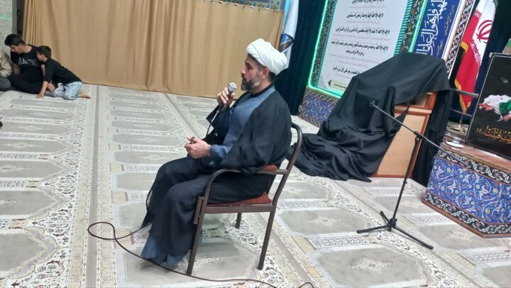 تصاویر/ مراسم عزای حسینی در کامیاران