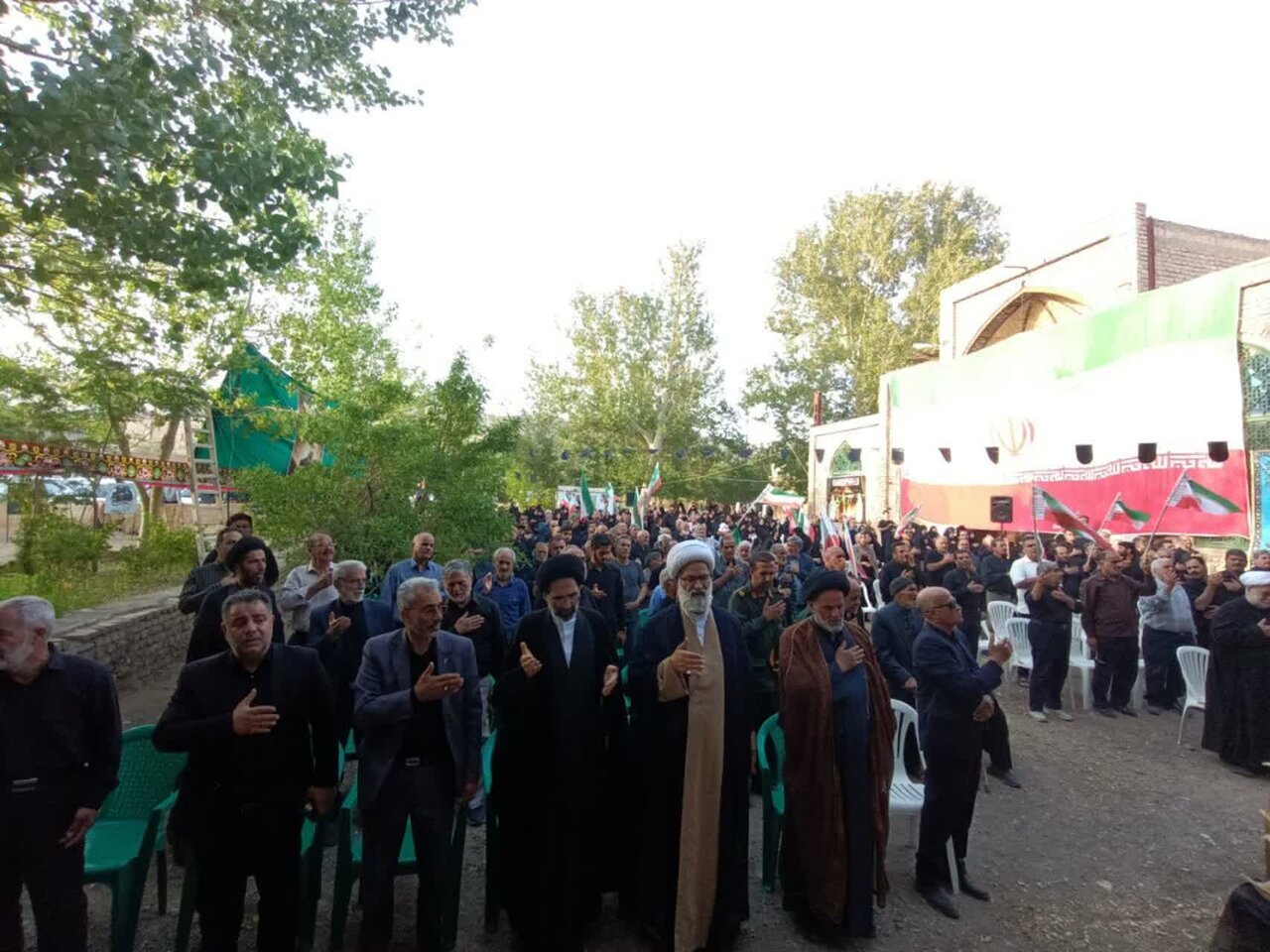 مراسم بزرگداشت شهید هستهای در روستای ارمک کاشان برگزار شد+ تصاویر