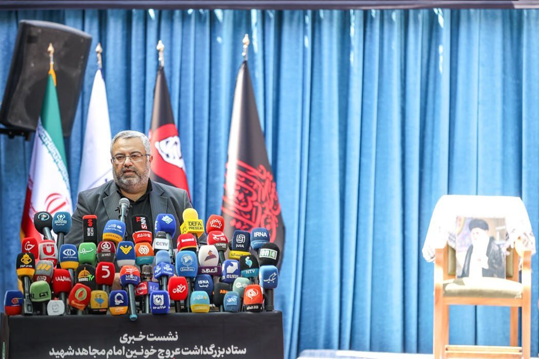 المتحدث باسم لجنة وداع قائد الثورة الشهيد: جثمان الإمام الخامنئي سيُشيَّع في طهران وقم والنجف وكربلاء، وأخيراً في مشهد حيث يوارى
