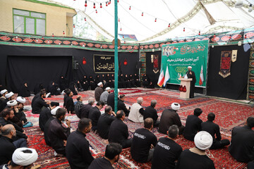 تصاویر /  آیین تجلیل از جهادگران معروف(مواکب خدمت رسان در جنگ رمضان) همدان