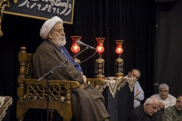 انسان‌ها خود مسیر سعادت یا شقاوت را انتخاب می‌کنند