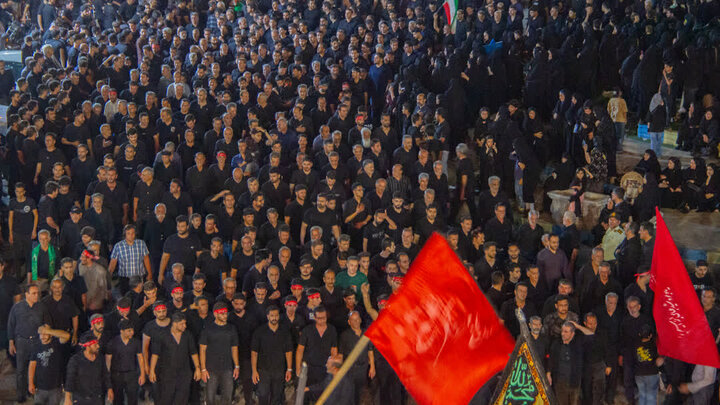 تصاویر/ برگزاری آیین سوگواری هیئات مذهبی آران وبیدگل در آستان حضرت محمد هلال بن علی(ع)