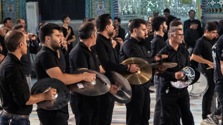 تصاویر/ برگزاری آیین سوگواری هیئات مذهبی آران وبیدگل در نجف ایران