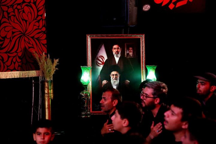 تصاویر/ مراسم سوگواری شب هشتم محرم در هیئت «حسین جان» ارومیه