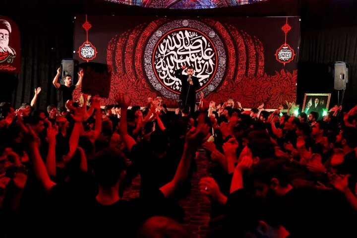 تصاویر/ مراسم سوگواری شب هشتم محرم در هیئت «حسین جان» ارومیه