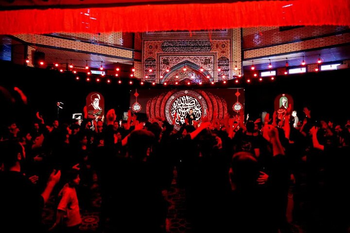 تصاویر/ مراسم سوگواری شب هشتم محرم در هیئت «حسین جان» ارومیه