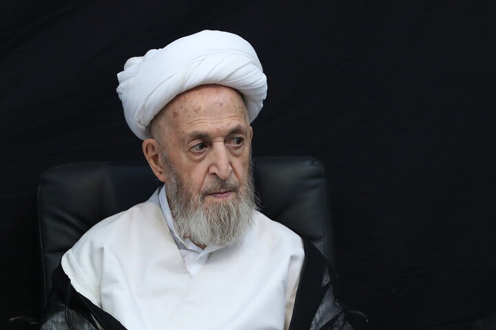 تصاویر/ مراسم عزادرای روز هشتم محرم در بیت آیت الله العظمی سبحانی