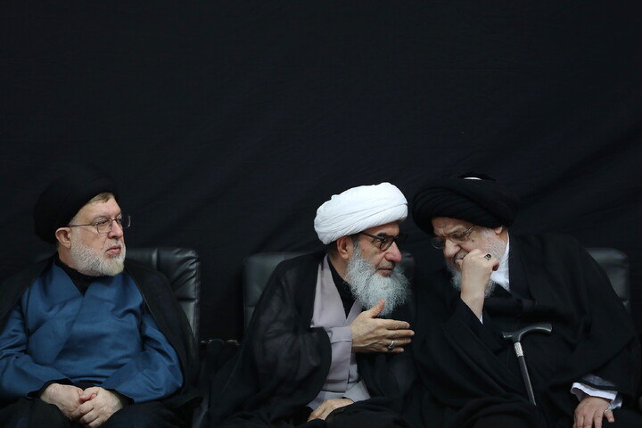 تصاویر/ مراسم عزادرای روز هشتم محرم در بیت آیت الله العظمی سبحانی
